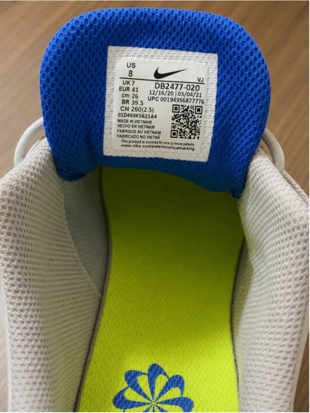 Nike Crater Impact Men's Size 8 Pure Platinum Blue Green Sneakers DB2477-020